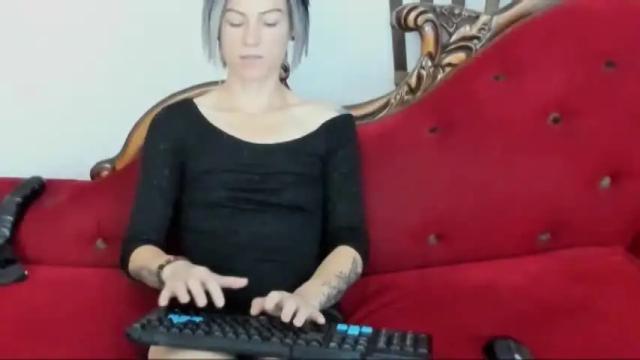 Image 3 of raemonnay Stream on Chaturbate on 19 months ago