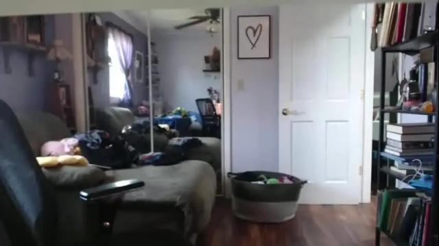 Image 12 of raeroughnbusty Stream on Chaturbate on 1 month ago