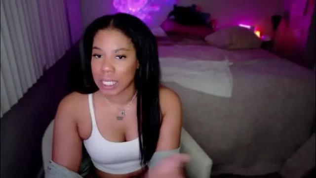 Image 6 of raewerks Stream on Chaturbate on 2 months ago