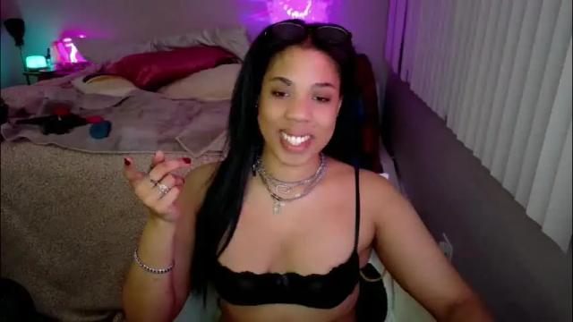 Image 12 of raewerks Stream on Chaturbate on 1 month ago