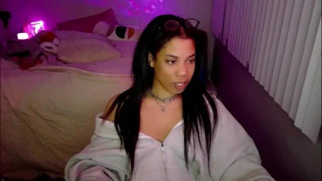 Image 8 of raewerks Stream on Chaturbate on 1 month ago