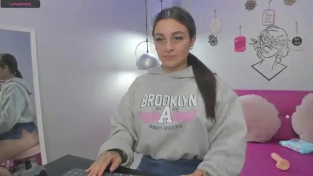 Image 7 of rafaella_angels Stream on Chaturbate on 12 months ago
