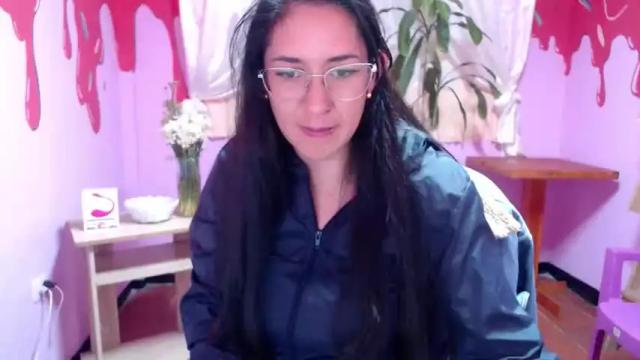 Image 2 of raffaella_gentle Stream on Chaturbate on 26 months ago