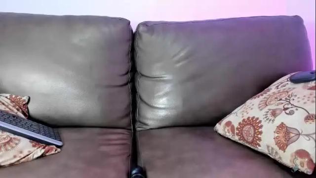 Image 6 of ragnar_and_lagertha Stream on Chaturbate on 16 days ago