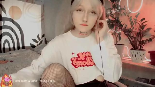 Image 2 of raiingurl Stream on Chaturbate on 14 months ago