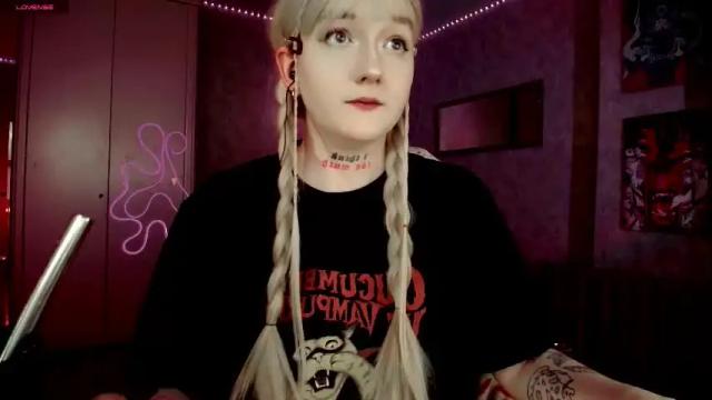Image 4 of raiingurl Stream on Chaturbate on 10 days ago