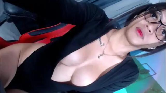 Image 10 of raileykink Stream on Chaturbate on 2 months ago