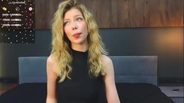 Image 4 of rainauge Stream on Chaturbate on 11 days ago