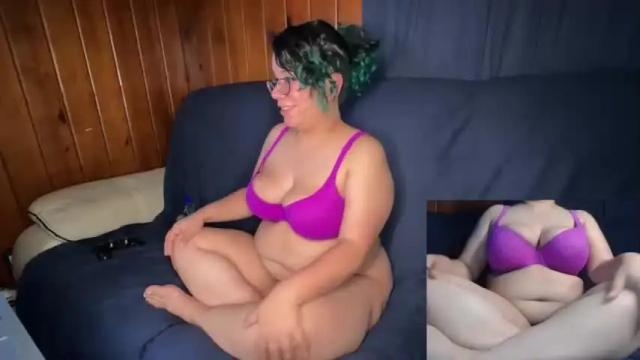 Image 12 of rainbowkitten92 Stream on Chaturbate on 18 months ago