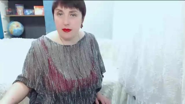 Image 12 of rainbowladyy Stream on Chaturbate on 13 months ago