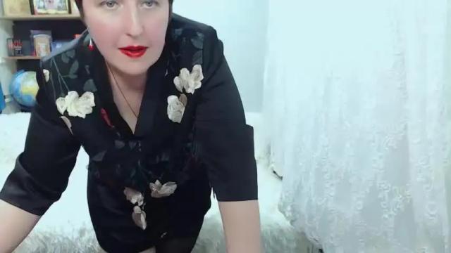 Image 7 of rainbowladyy Stream on Chaturbate on 13 months ago