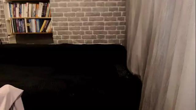 Image 6 of rainbowladyy Stream on Chaturbate on 24 days ago