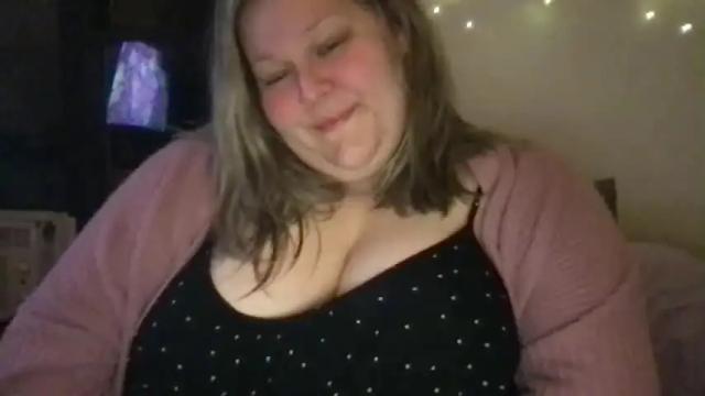Thumbnail 1, rainymackenzie's Stream at Chaturbate, 15 months ago