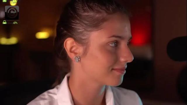 Image 6 of raisadoll Stream on Chaturbate on 4 months ago