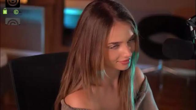 Image 8 of raisadoll Stream on Chaturbate on 1 month ago