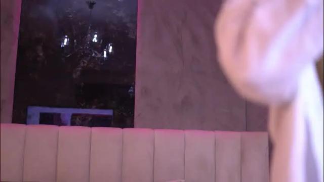 Image 4 of raisakali Stream on Chaturbate on 28 days ago