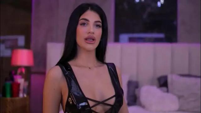 Image 8 of raisakali Stream on Chaturbate on 21 days ago