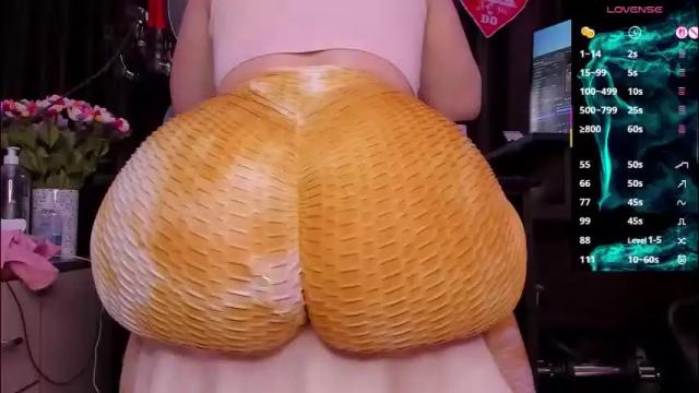 Image 10 of raissa_sky26 Stream on Chaturbate on 1 month ago