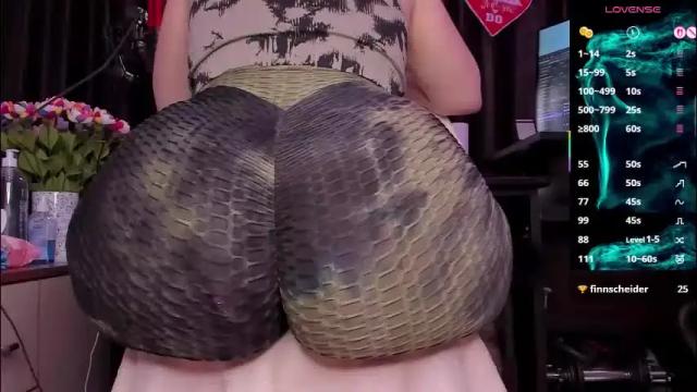 Image 10 of raissa_sky26 Stream on Chaturbate on 1 month ago