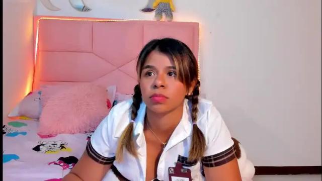 Image 12 of rajjnar_nina Stream on Chaturbate on 3 months ago