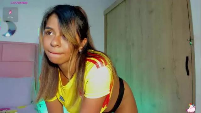 Image 8 of rajjnar_nina Stream on Chaturbate on 1 month ago