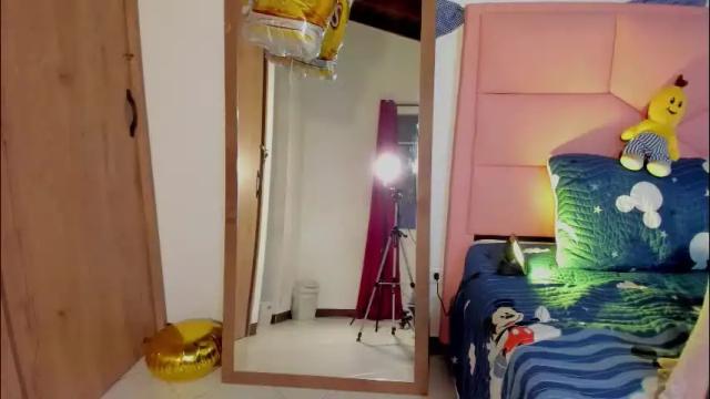 Image 6 of rajjnar_nina Stream on Chaturbate on 21 days ago