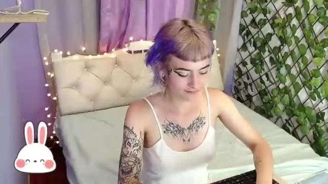 Image 3 of ramona_desanti Stream on Chaturbate on 19 months ago