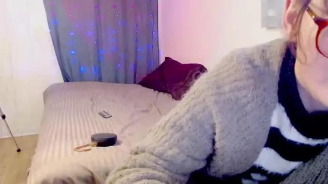 Thumbnail 3, ramonaquinn's Stream at Chaturbate, 22 months ago