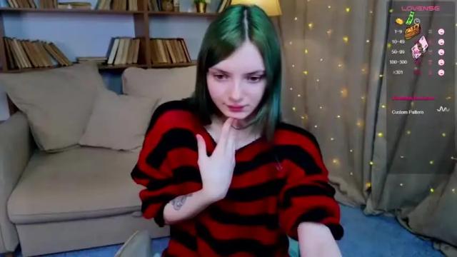 Image 7 of randy_ru Stream on Chaturbate on 18 months ago