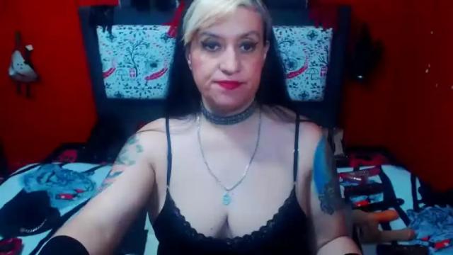 Image 3 of randymaturex01 Stream on Chaturbate on 13 months ago