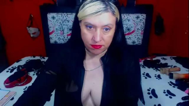 Image 3 of randymaturex01 Stream on Chaturbate on 2 months ago