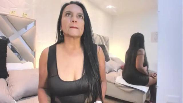 Thumbnail 3, raquel_moore's Stream at Chaturbate, 1 month ago
