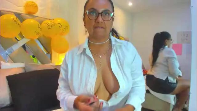 Image 2 of raquel_moore Stream on Chaturbate on 20 days ago