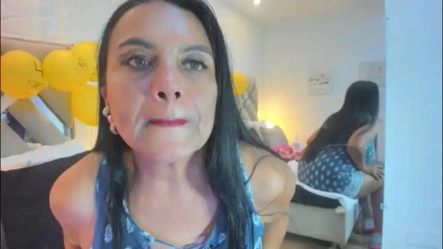 Image 4 of raquel_moore Stream on Chaturbate on 18 days ago