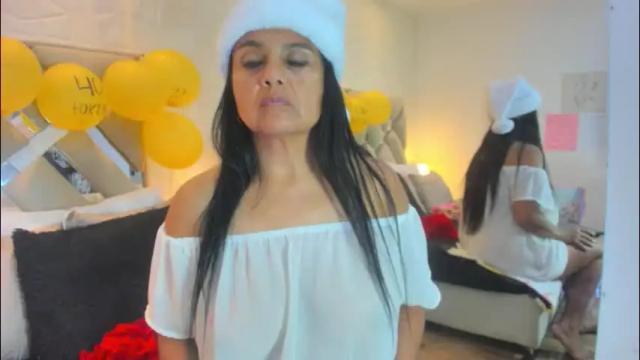 Image 8 of raquel_moore Stream on Chaturbate on 14 days ago