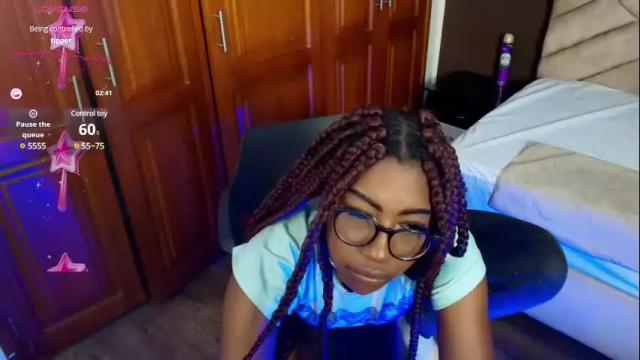 Thumbnail 3, raqueljones_'s Stream at Chaturbate, 1 month ago