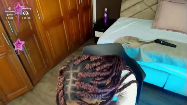 Image 11 of raqueljones_ Stream on Chaturbate on 1 month ago
