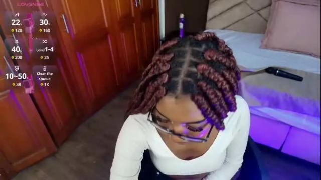 Image 8 of raqueljones_ Stream on Chaturbate on 1 month ago