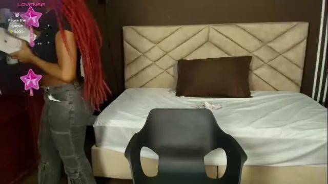 Image 2 of raqueljones_ Stream on Chaturbate on 8 days ago