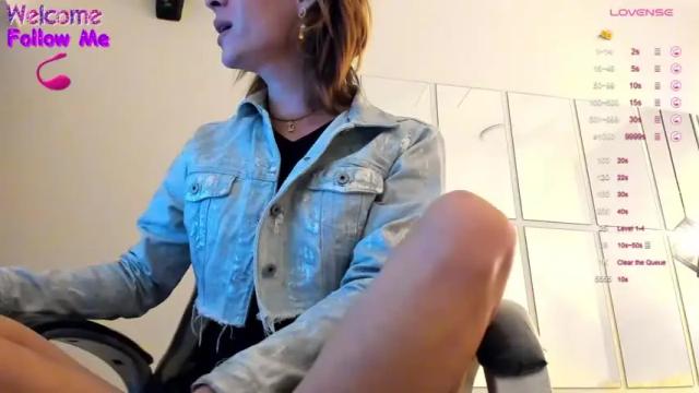 Image 3 of rashellrose Stream on Chaturbate on 19 months ago
