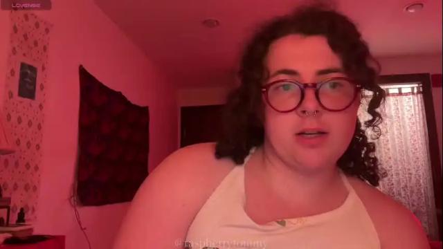 Image 10 of raspberrytommy Stream on Chaturbate on 1 month ago