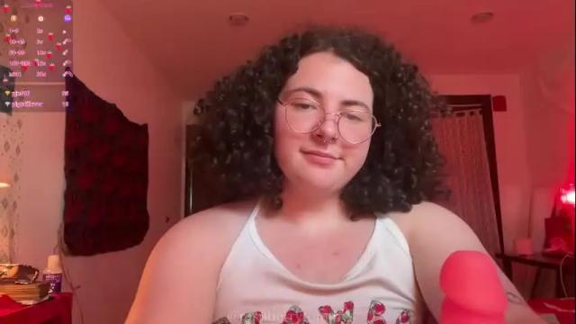 Image 12 of raspberrytommy Stream on Chaturbate on 11 days ago