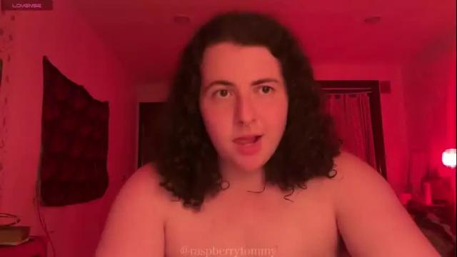 Image 3 of raspberrytommy Stream on Chaturbate on 9 days ago