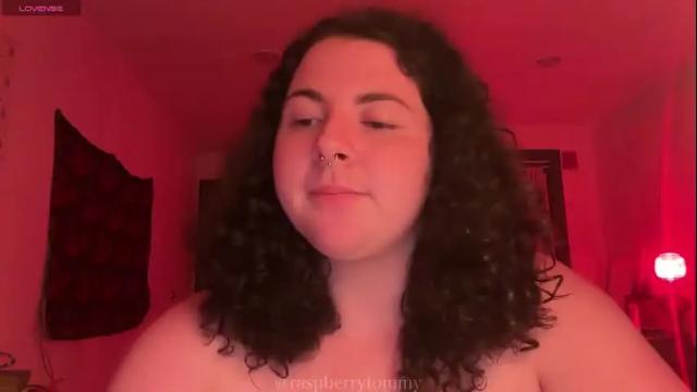 Image 6 of raspberrytommy Stream on Chaturbate on 9 days ago