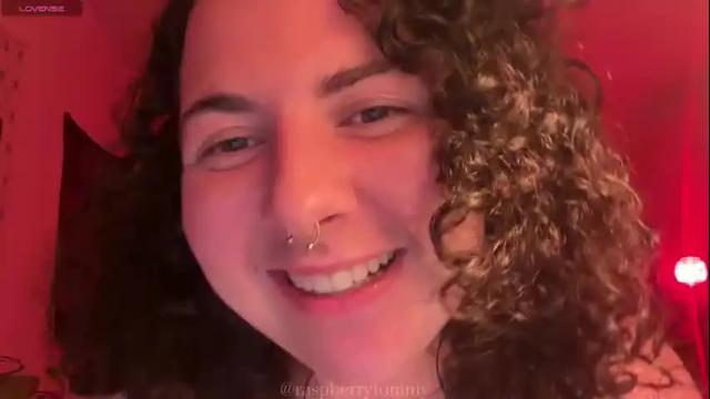 Image 7 of raspberrytommy Stream on Chaturbate on 9 days ago