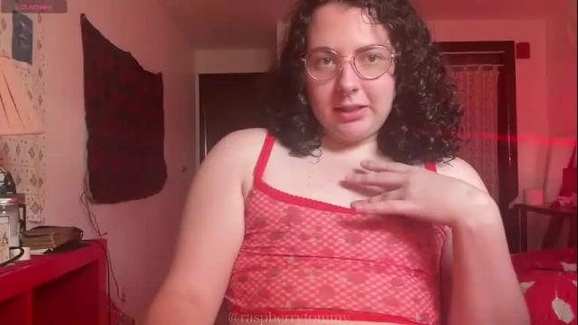 Image 4 of raspberrytommy Stream on Chaturbate on 4 days ago