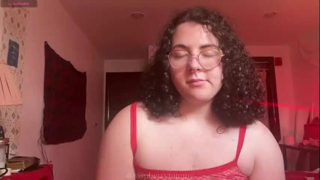 Image 8 of raspberrytommy Stream on Chaturbate on 4 days ago