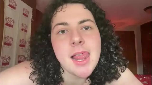 Image 3 of raspberrytommy Stream on Chaturbate on 2 days ago