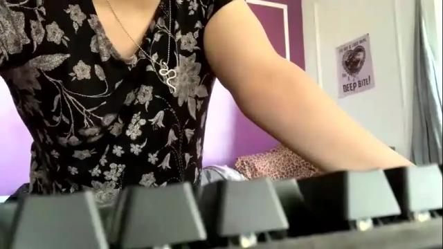 Image 10 of rattlesnakebitch Stream on Chaturbate on 6 months ago