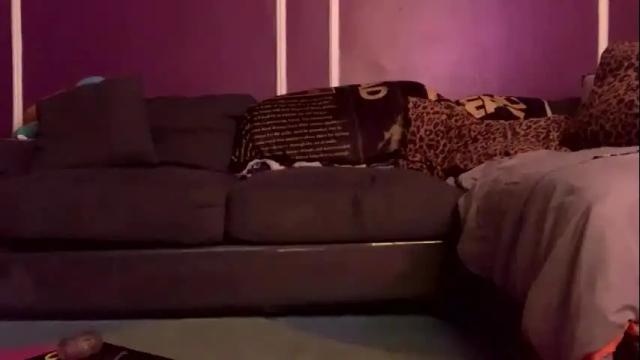 Image 8 of rattlesnakebitch Stream on Chaturbate on 5 months ago